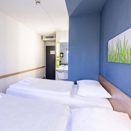 B&B Hotel Kassel-Lohfelden Exteriör bild